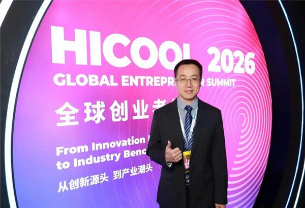 宠物消费再升级!“宠物养老”“带宠出行”成新增长点